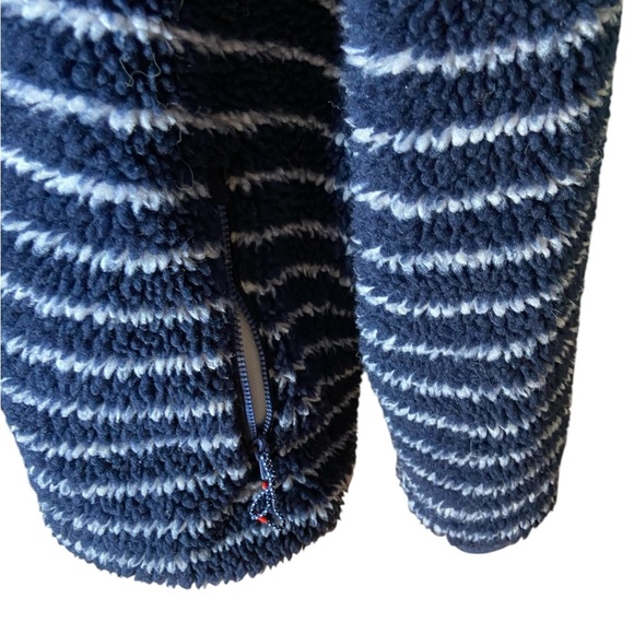 Vineyard Vines Blue and White Striped Sweatshirt with Stand-Up Collar - Picture 6 of 8